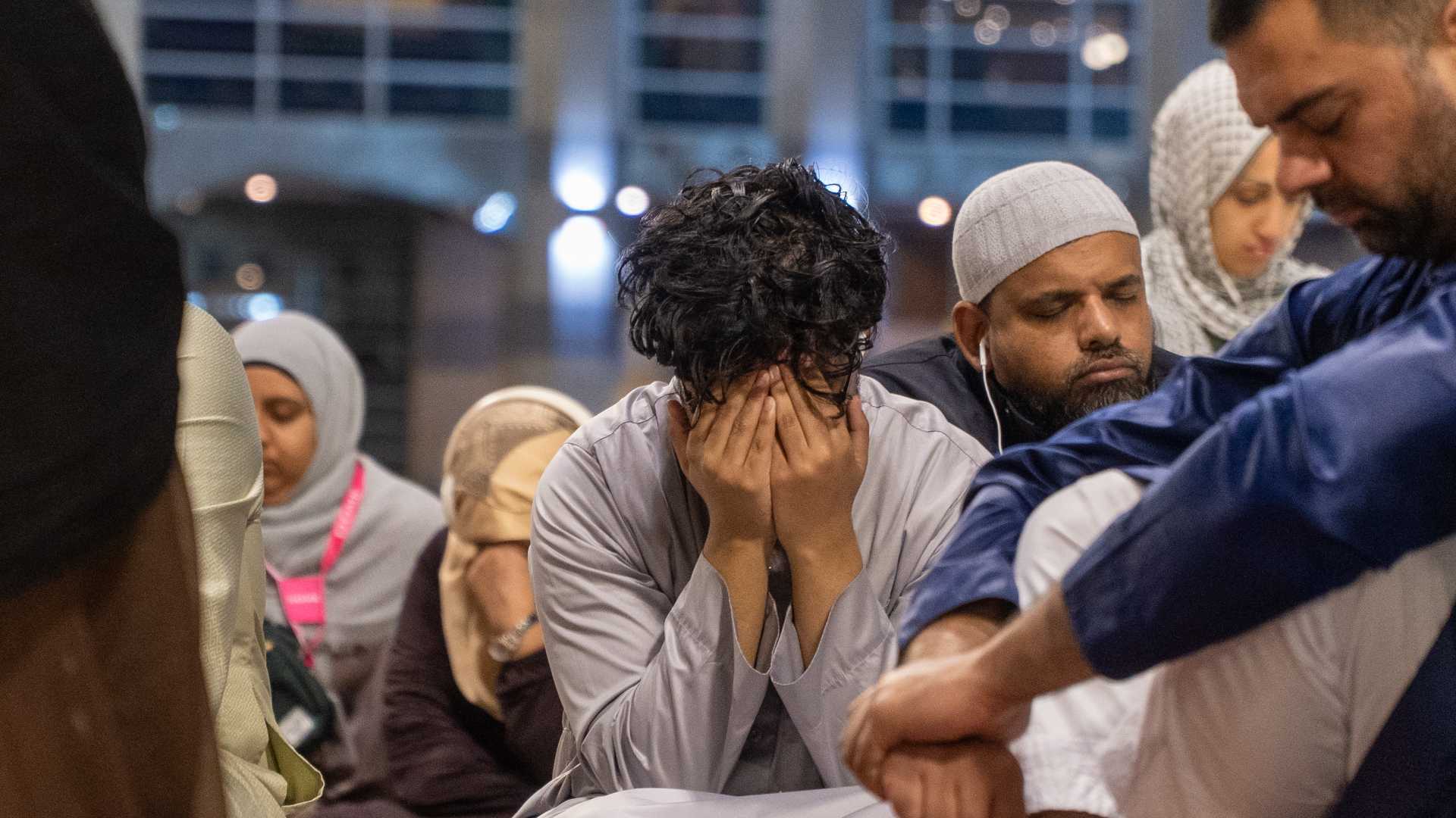 overcoming-life-challenges-umrah-transformation-tours-1080-2